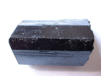 靈壽縣佳祺礦產品加工廠——專業(yè)供應優(yōu)質汗蒸房電氣石及顆粒